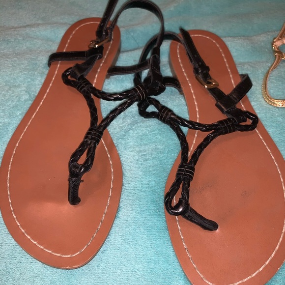 2 pairs of Ralph Lauren sandals - Picture 2 of 8
